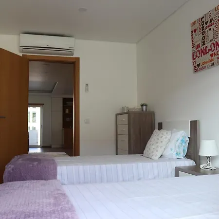 公寓 Casa Da Fonte Quente 莱里亚