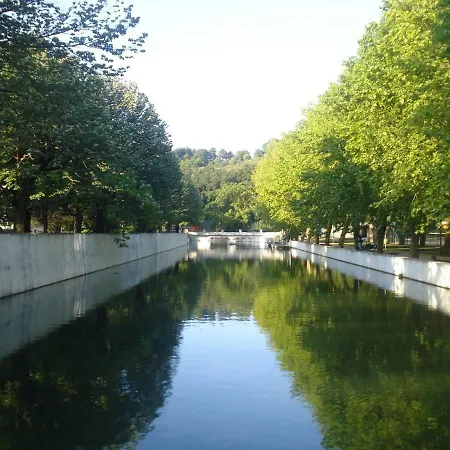 Casa Da Fonte Quente Daire *